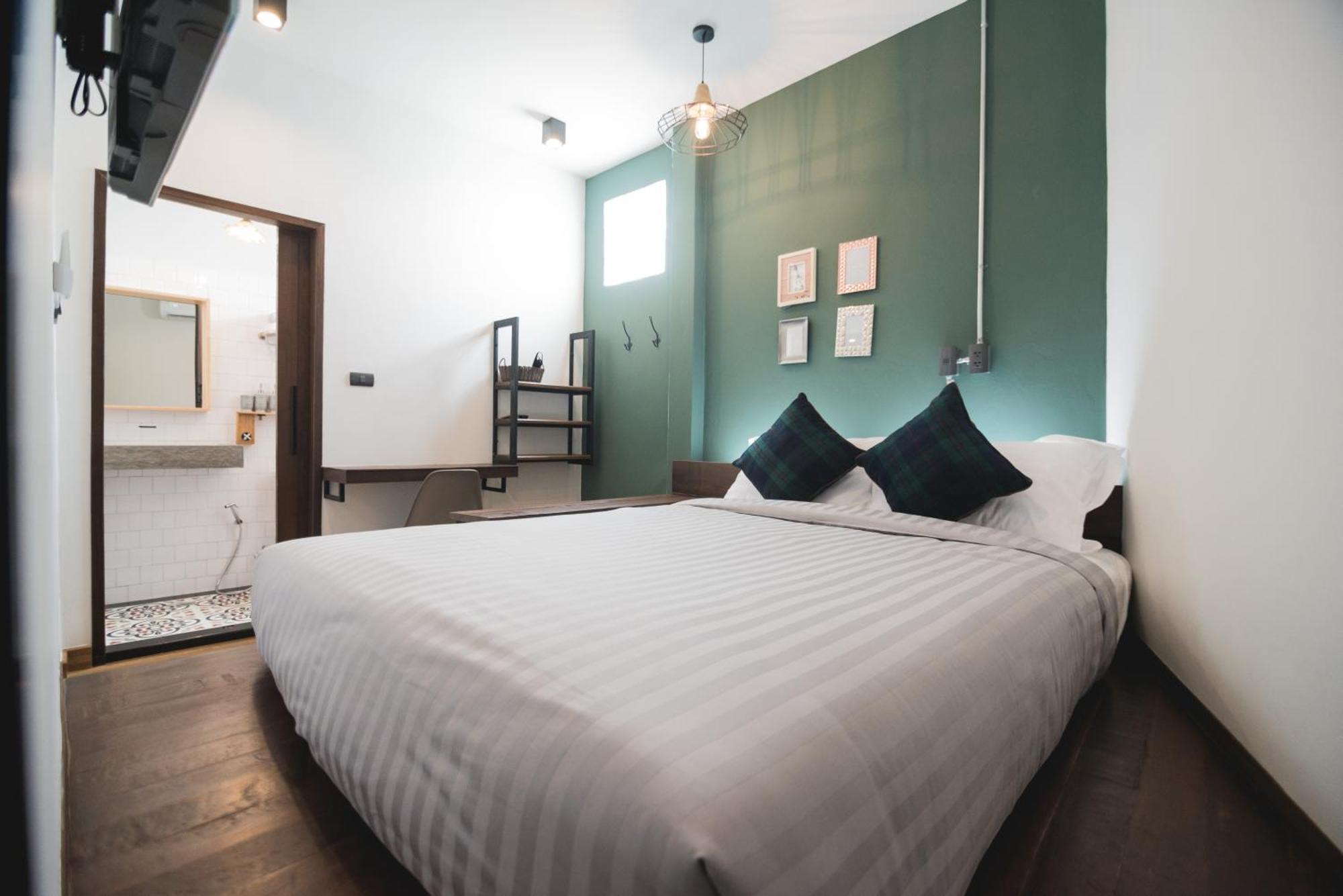 Chernchan Hostel Chanthaburi Habitación foto